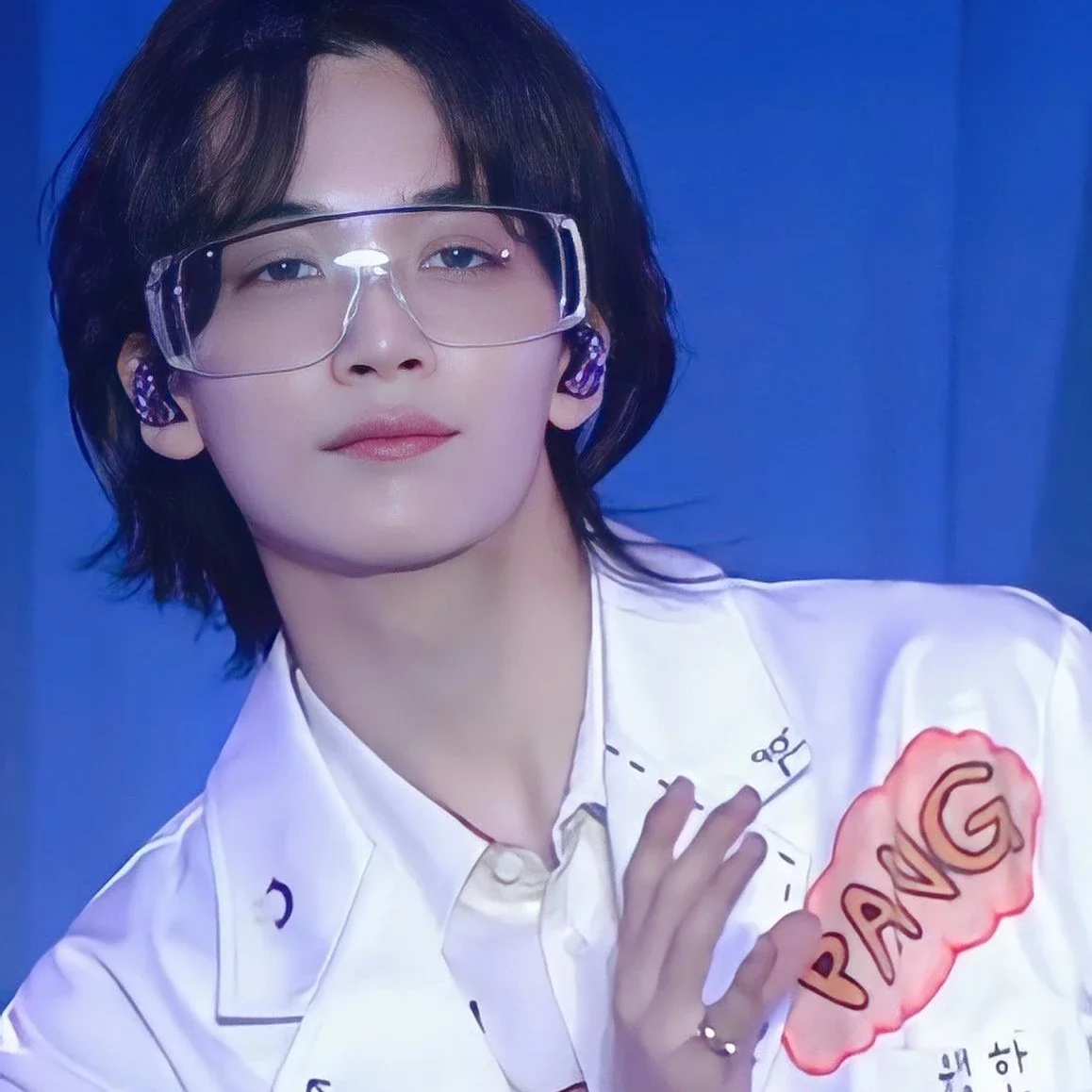 Jeonghan gallery image