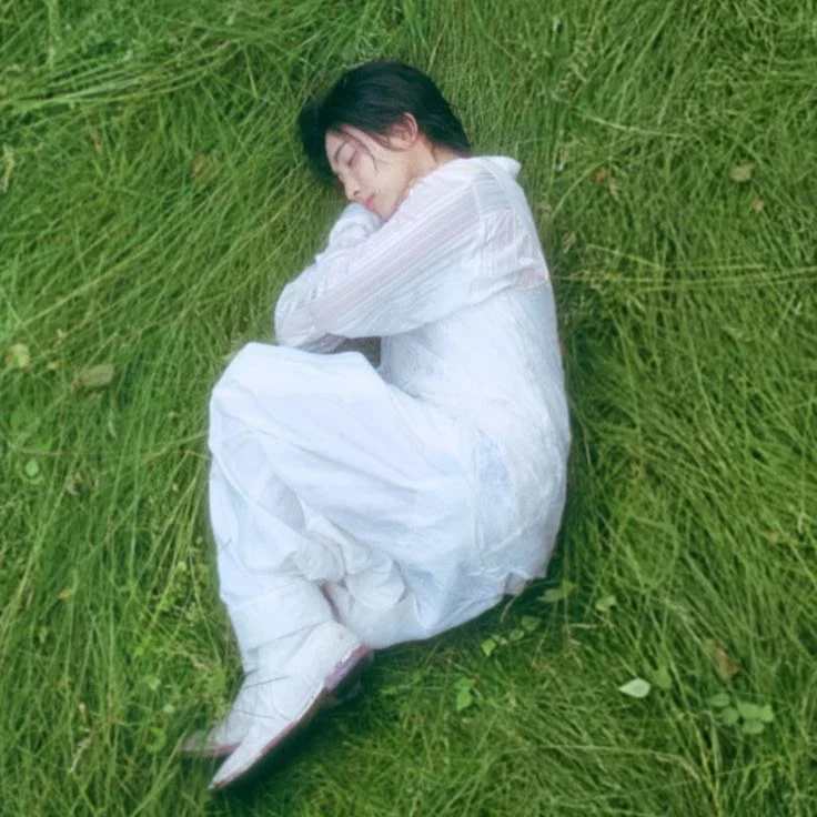 Jeonghan gallery image