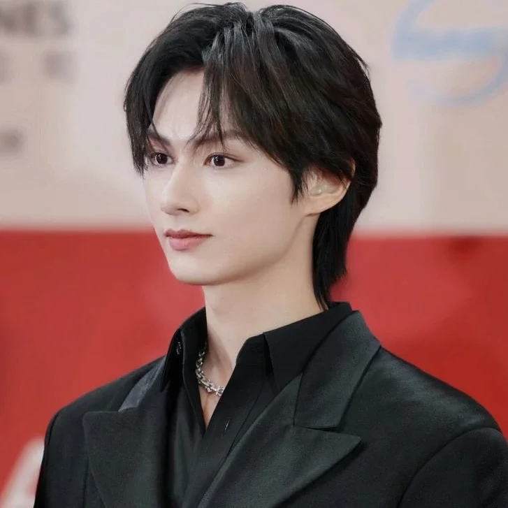 Jun gallery image
