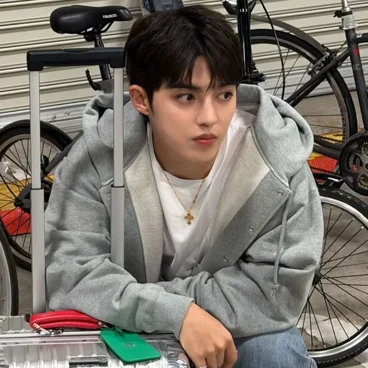 S.Coups 4
