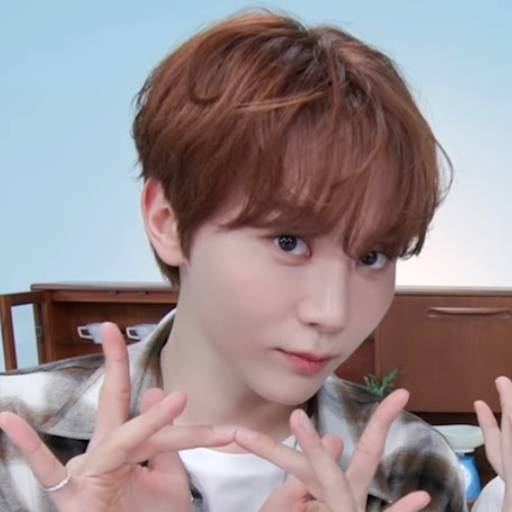 Seungkwan gallery image