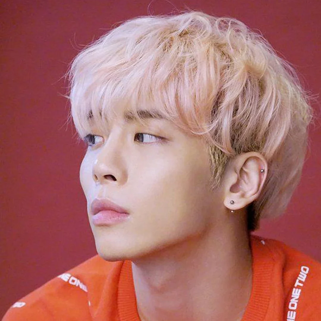 Jonghyun  gallery image