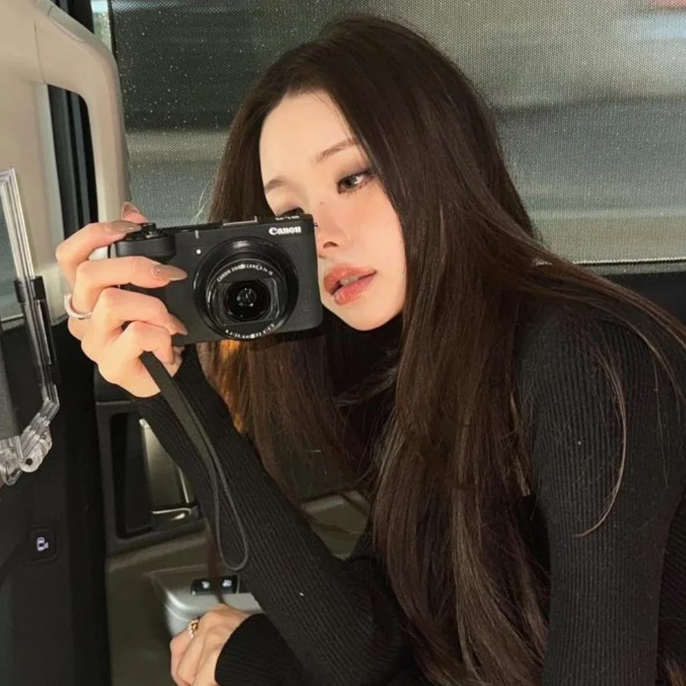 Song jia gallery image