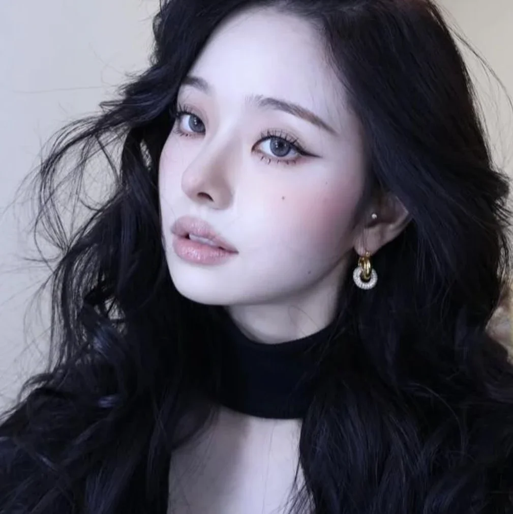 Song jia gallery image