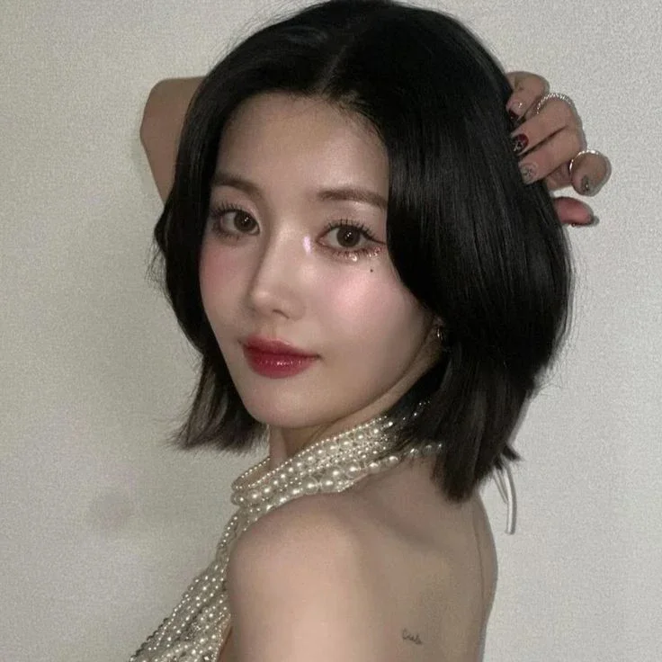 Eunbi gallery image