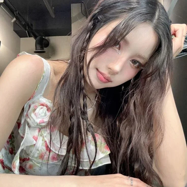 Eunbi gallery image