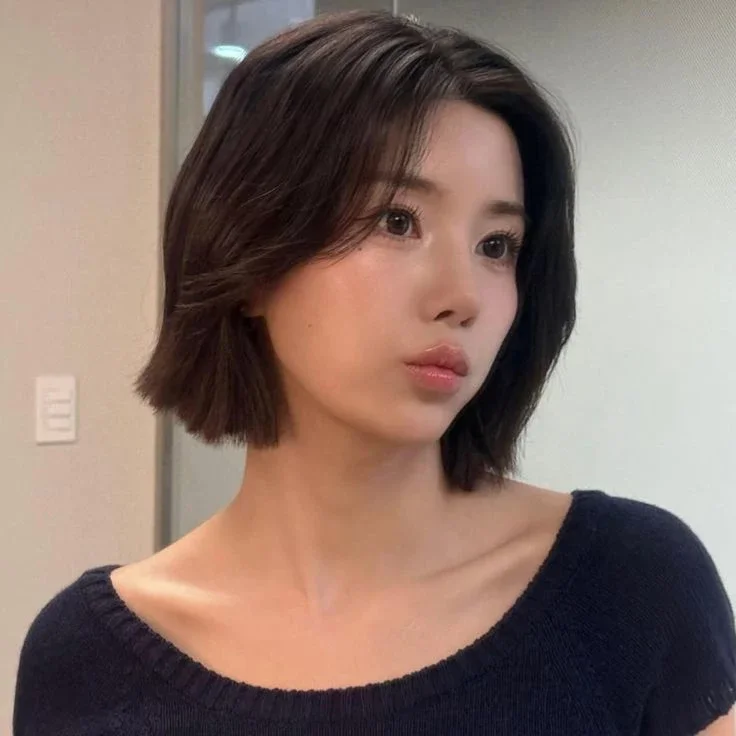 Eunbi gallery image