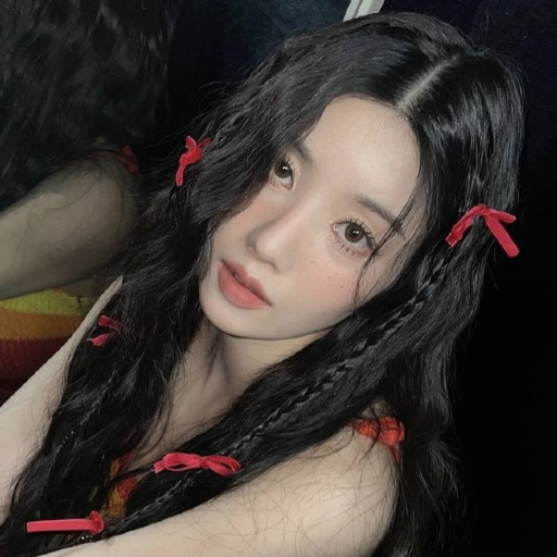 Eunbi gallery image