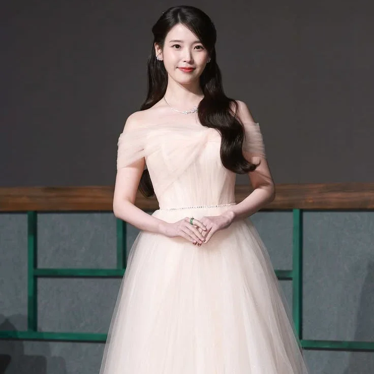 IU gallery image