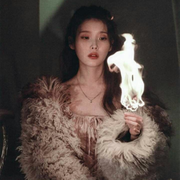 IU 1