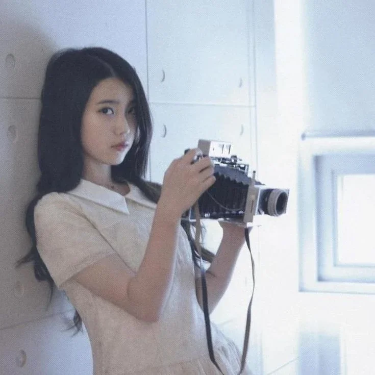 IU gallery image