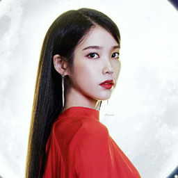 IU