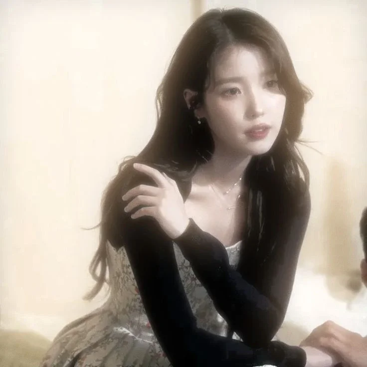 IU gallery image