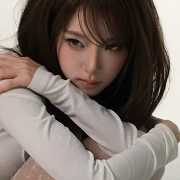 Yena 4