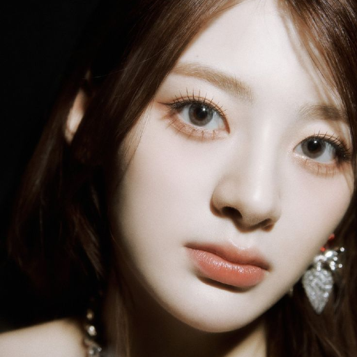 Seeun gallery image