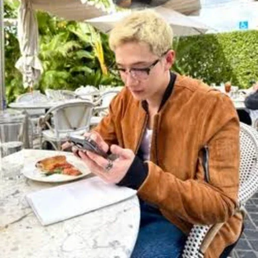 Bang Chan gallery image