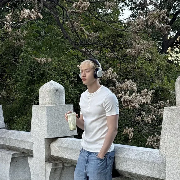 Bang Chan 2