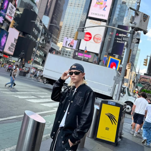 Felix gallery image