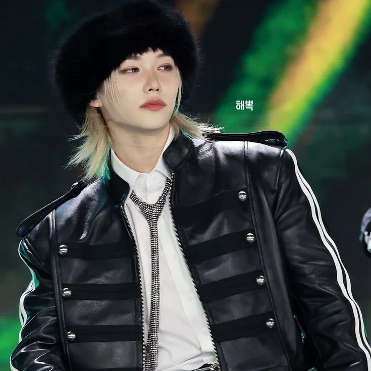 Felix gallery image