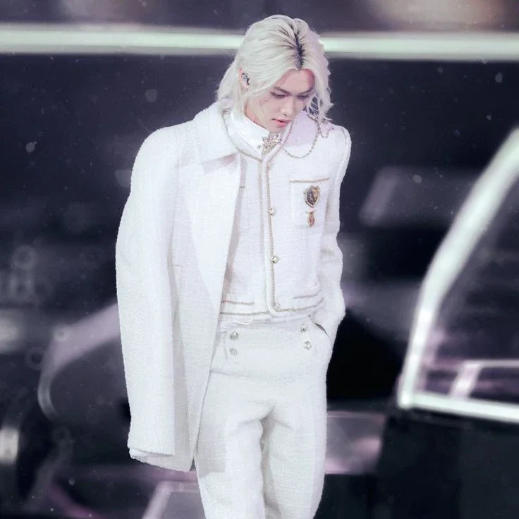 Felix gallery image