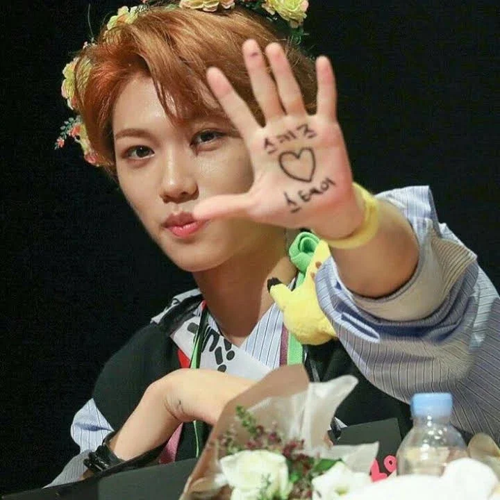 Felix gallery image