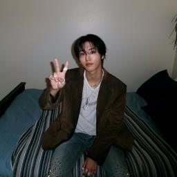 Han gallery image