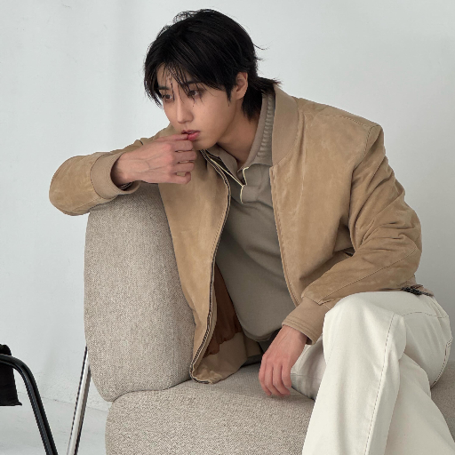 Han gallery image