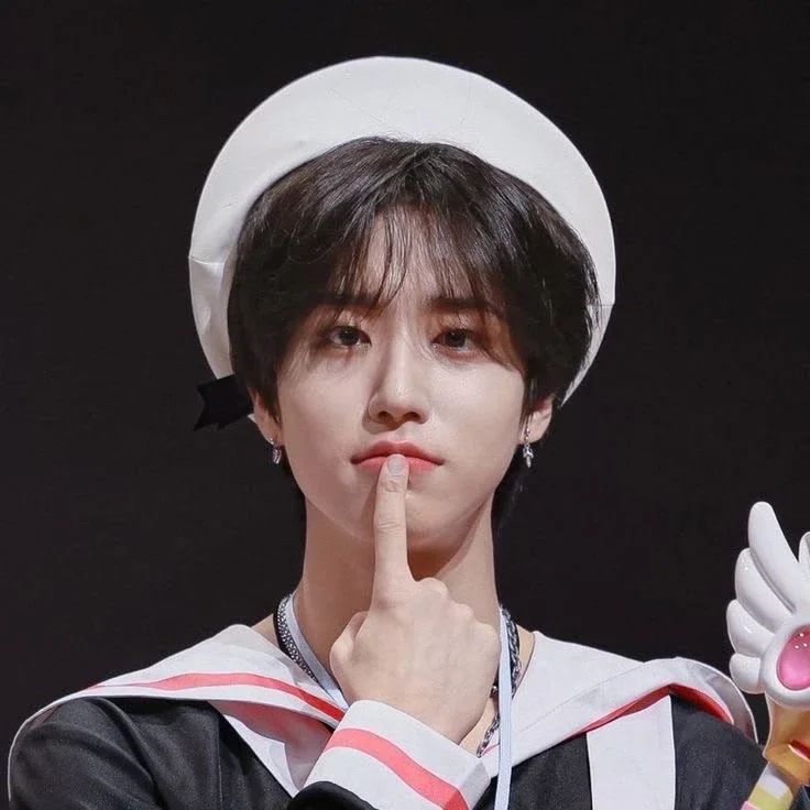 Han gallery image