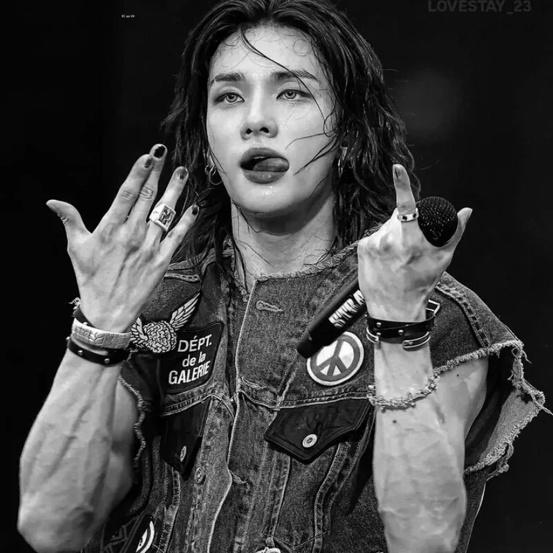 Hyunjin gallery image