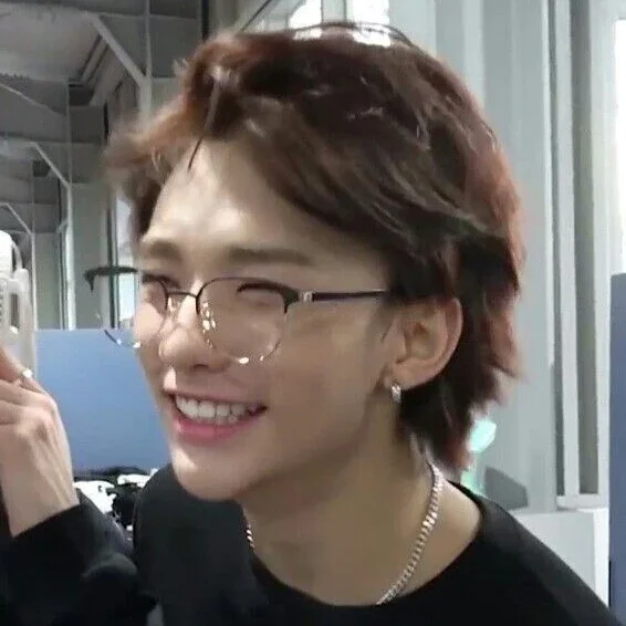 Hyunjin gallery image