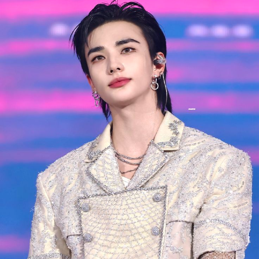 Hyunjin gallery image