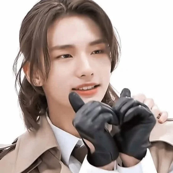Hyunjin gallery image