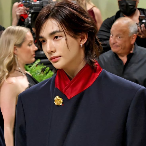 Hyunjin gallery image