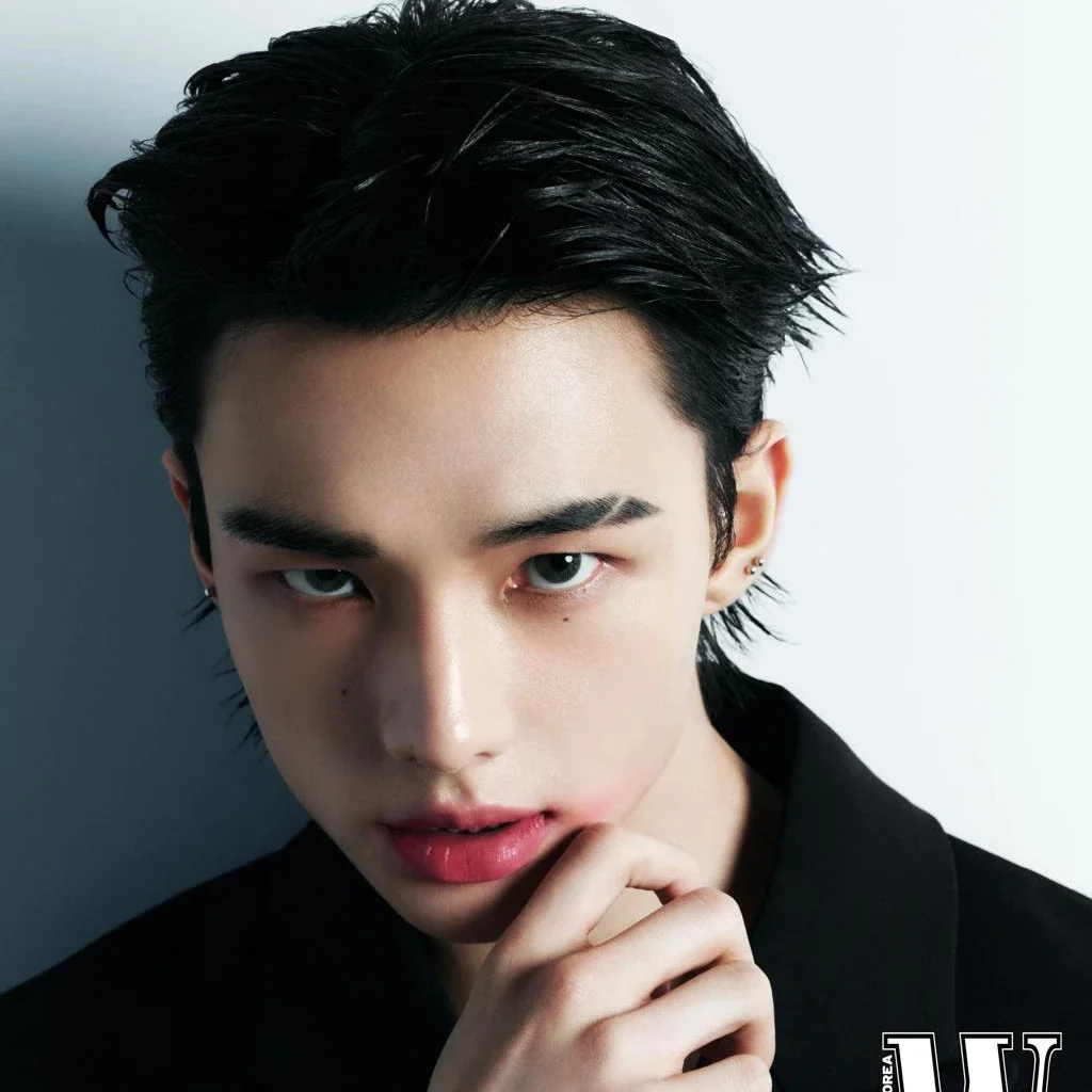 Hyunjin gallery image