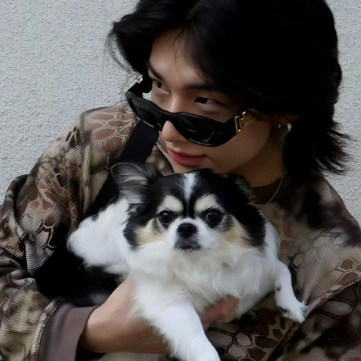Hyunjin gallery image