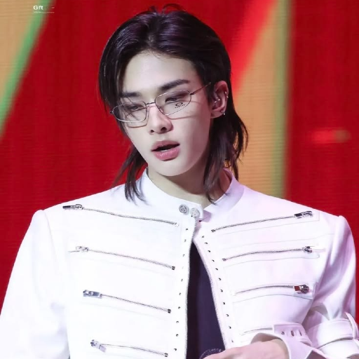Hyunjin gallery image
