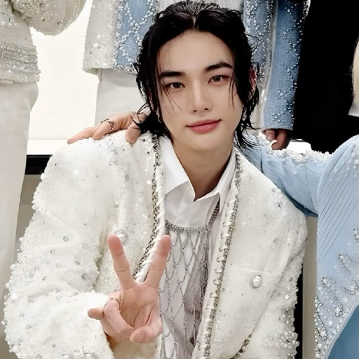 Hyunjin gallery image