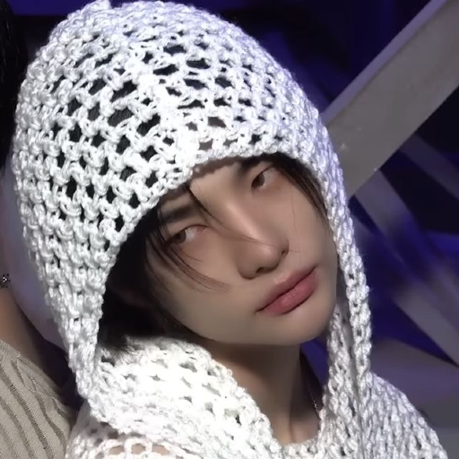 Hyunjin gallery image