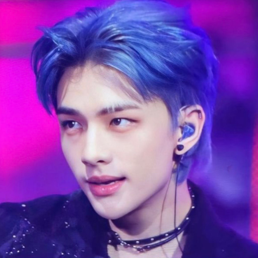 Hyunjin gallery image