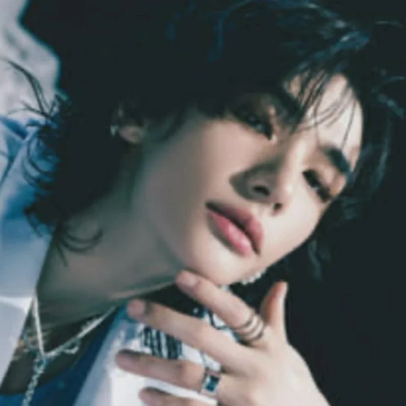 Hyunjin gallery image
