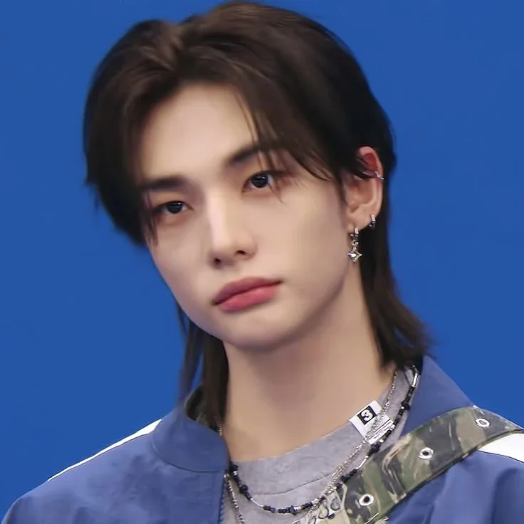 Hyunjin gallery image