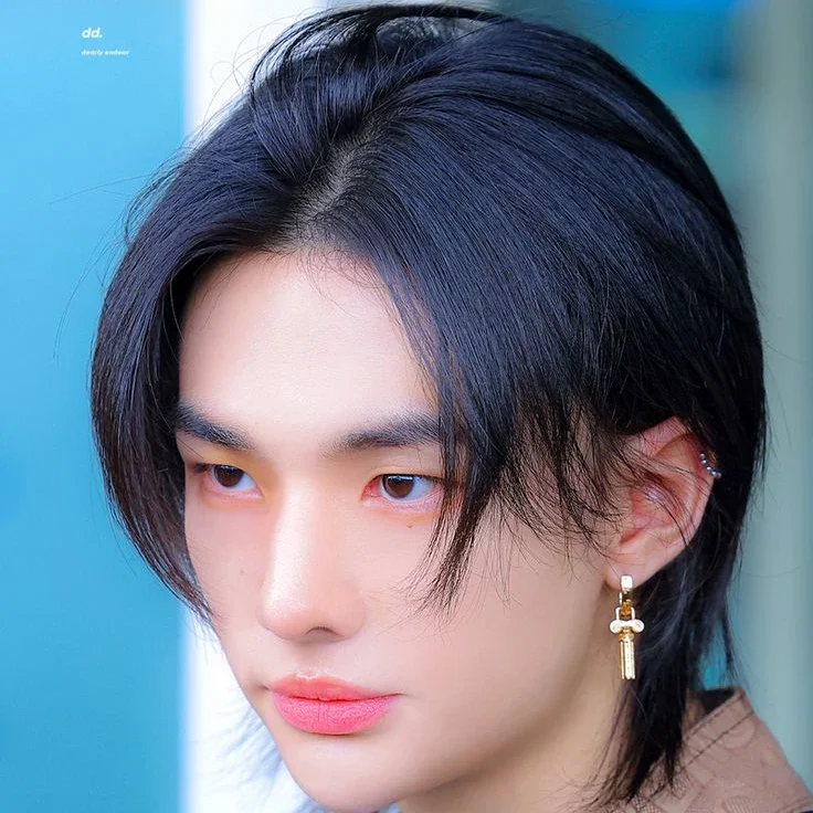 Hyunjin gallery image