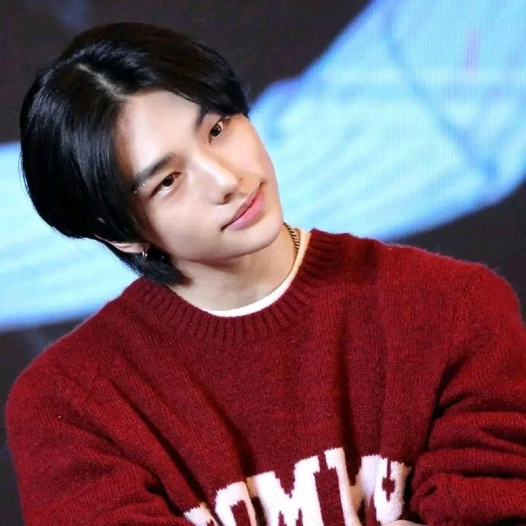 Hyunjin gallery image