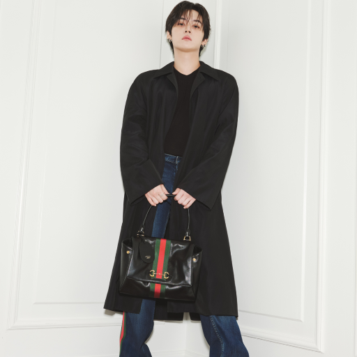 Lee Know gallery image
