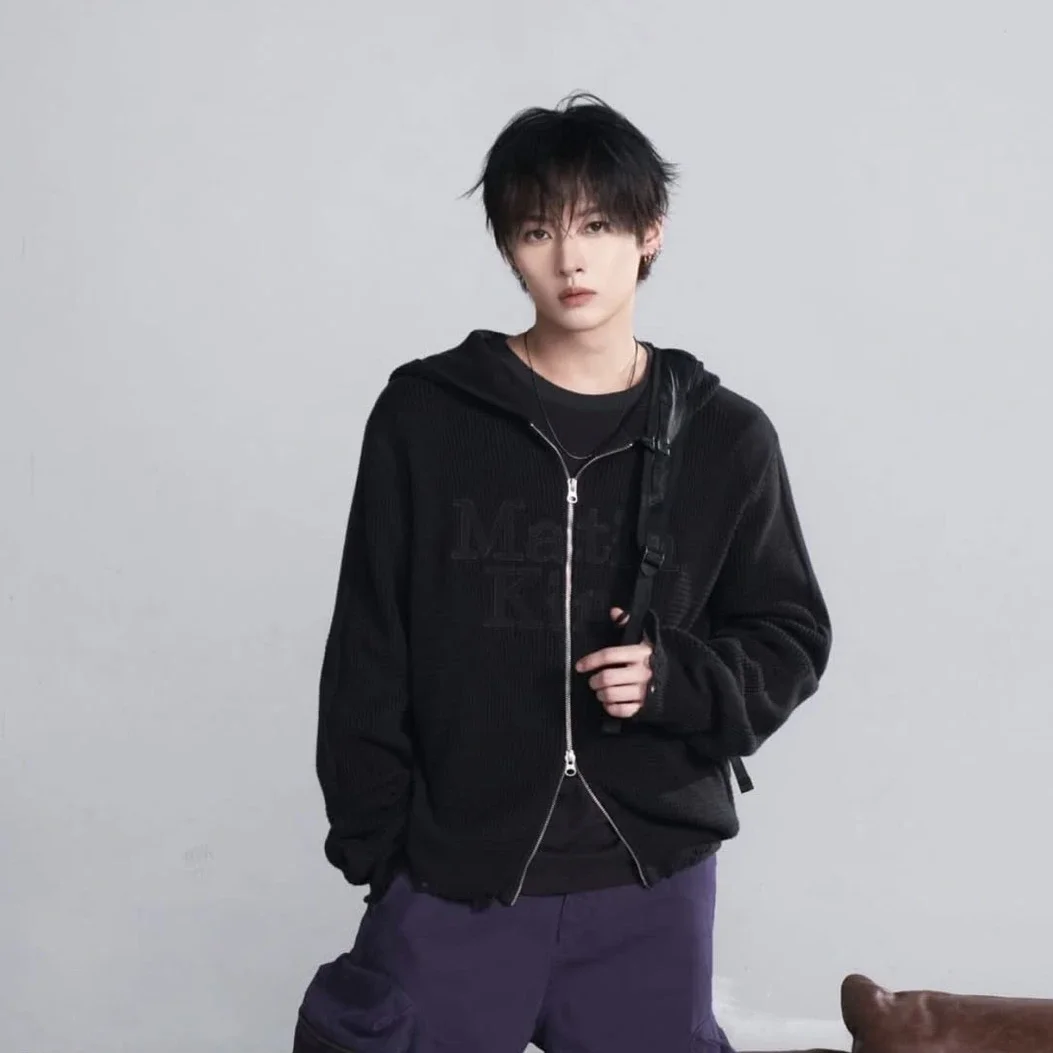 Lee Knowのギャラリー画像