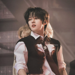 Lee Know 4