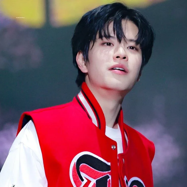 Seungmin gallery image