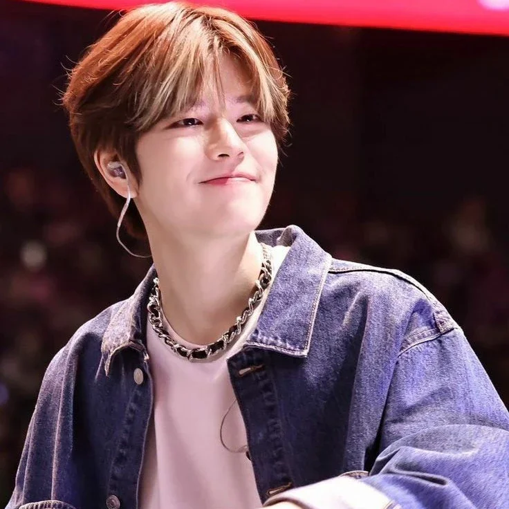 Seungmin gallery image