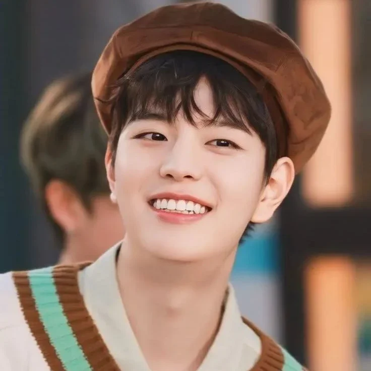 Seungmin gallery image