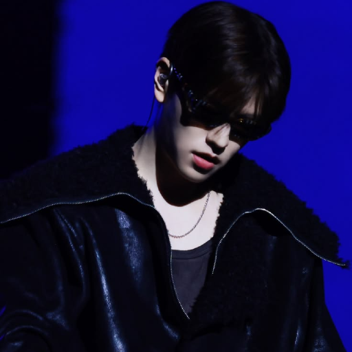 Seungmin gallery image